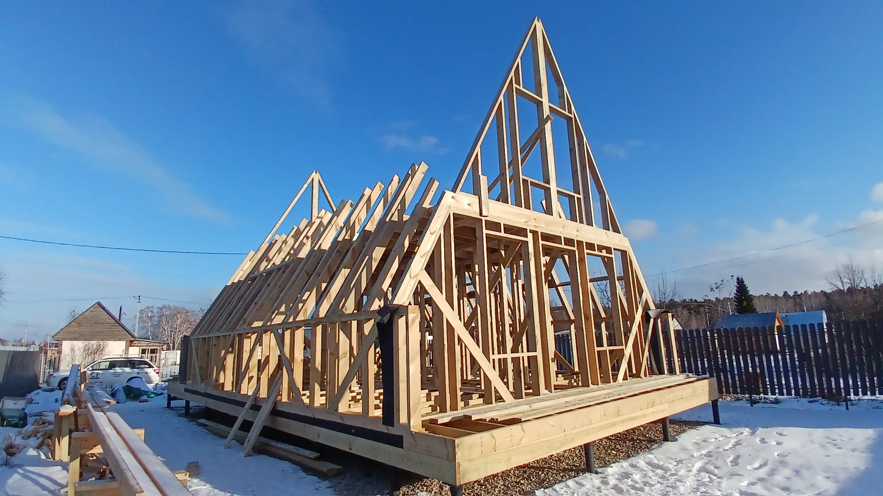 Каркас A-frame дома на объекте во Власихе